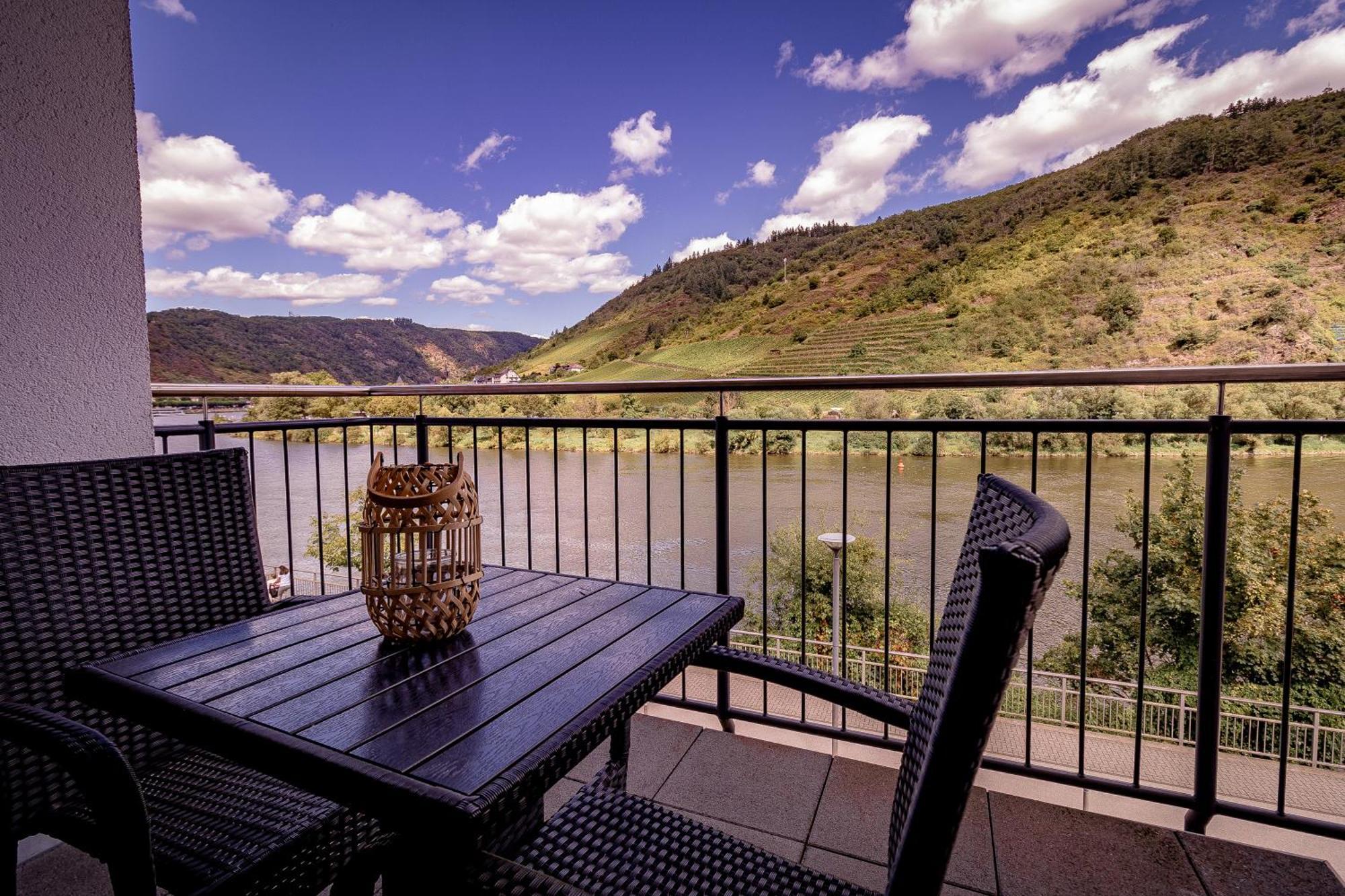 Moselpromenade Villa Moselufer, Panorama & Burg Cochem Blick, Netflix, Balkon Eksteriør billede